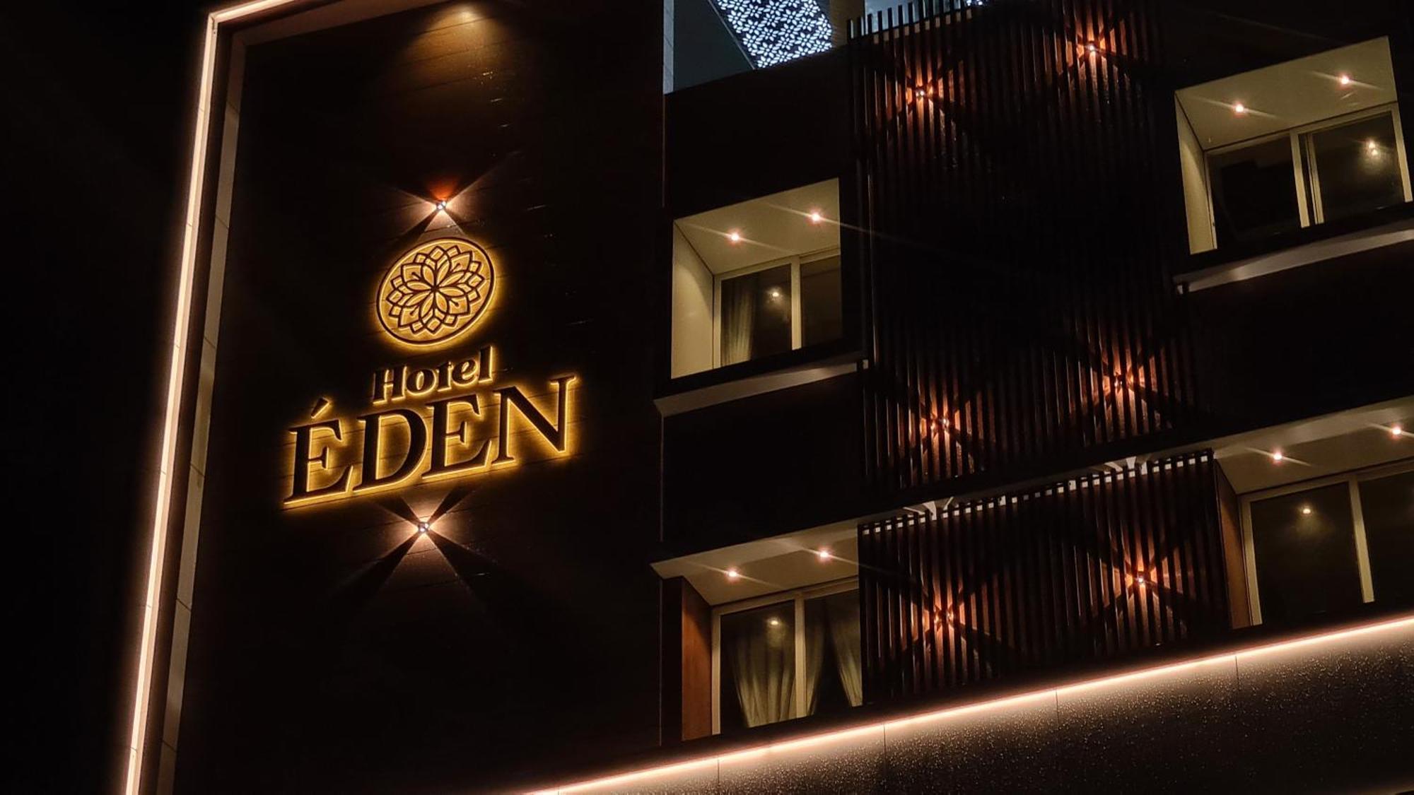 Hotel Eden カルワル エクステリア 写真